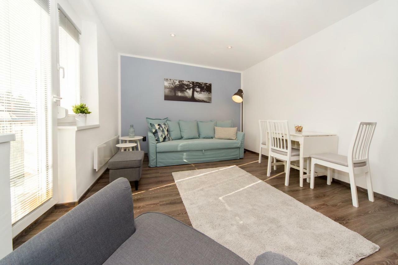 Res Apartman Eger Exteriör bild